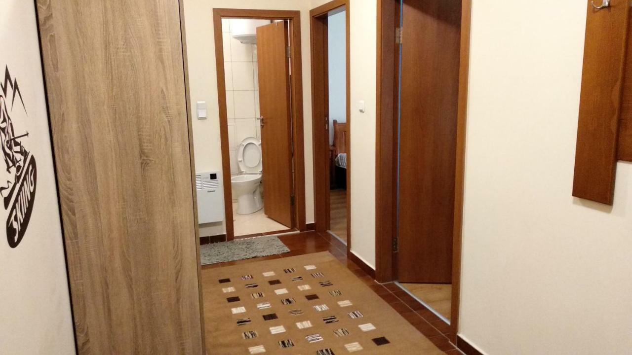 Pine Tree Apartment 3 - B3 Банско Экстерьер фото