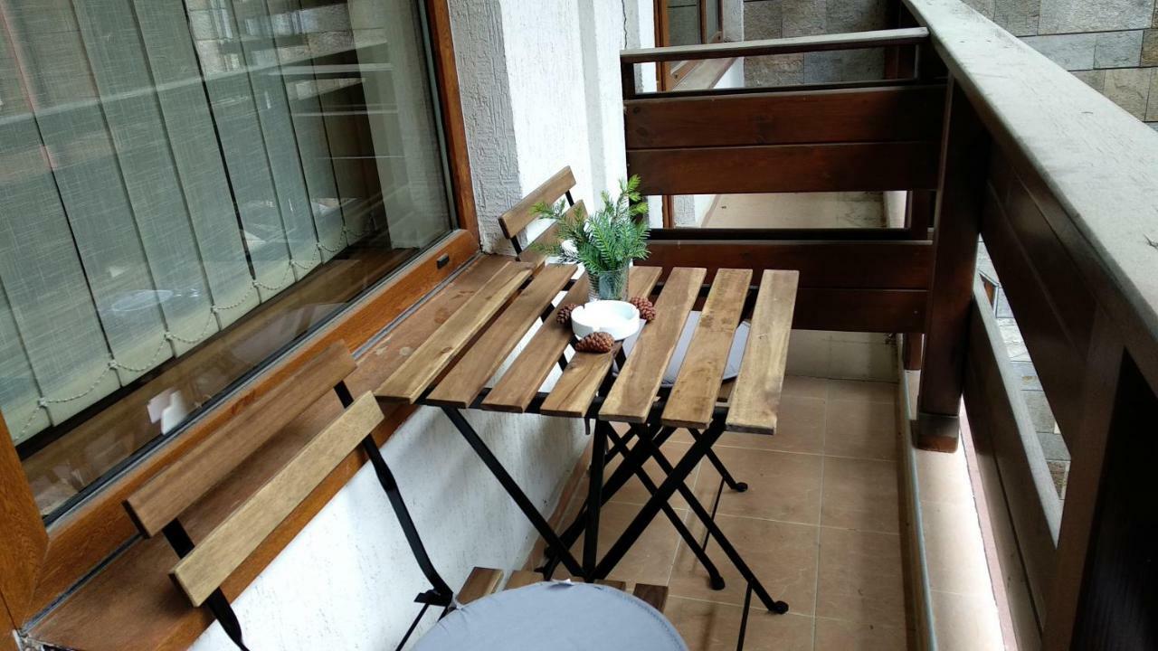 Pine Tree Apartment 3 - B3 Банско Экстерьер фото