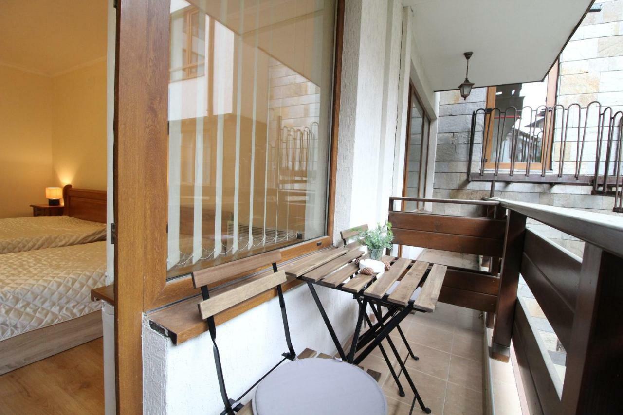 Pine Tree Apartment 3 - B3 Банско Экстерьер фото